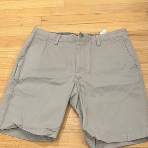 Banana Republic Factory Men's Gray Flat Front Shorts